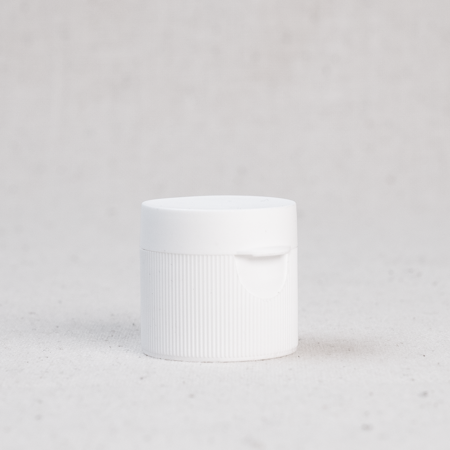 White Plastic 24/410 Ribbed Skirt Hinged Flip-Top Snap Cap